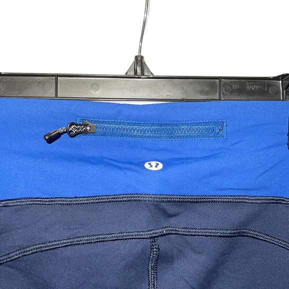 Lululemon crop track leggings pants size 8 - Picture 5 of 9